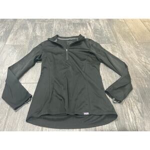 GENTLY USED PATAGONIA LIGHT WEIGHT PULLOVER- XS